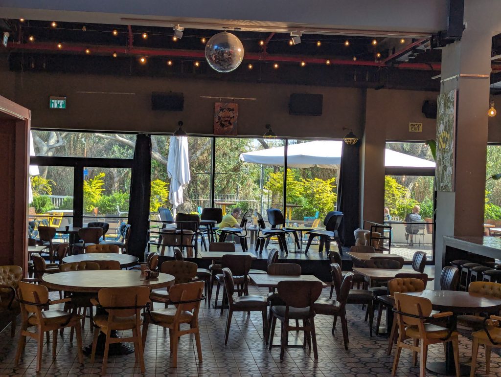 the spot hostel dining area