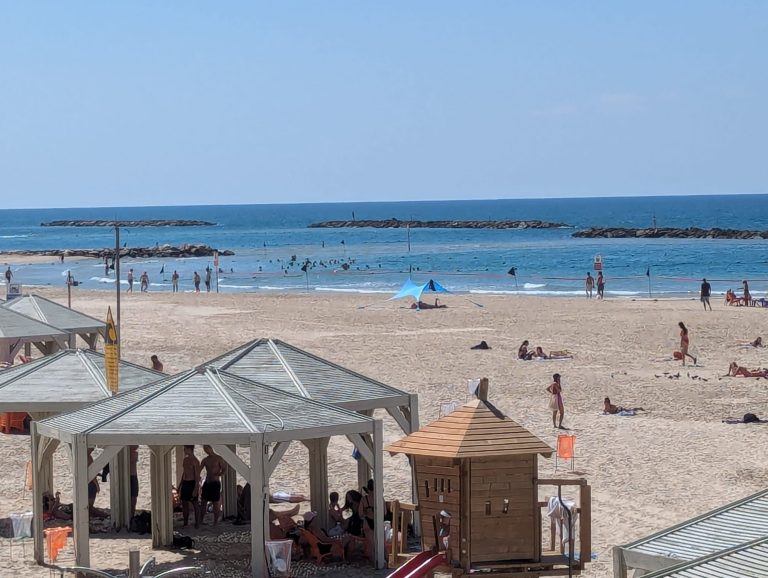 Bograshov Beach, Tel Aviv