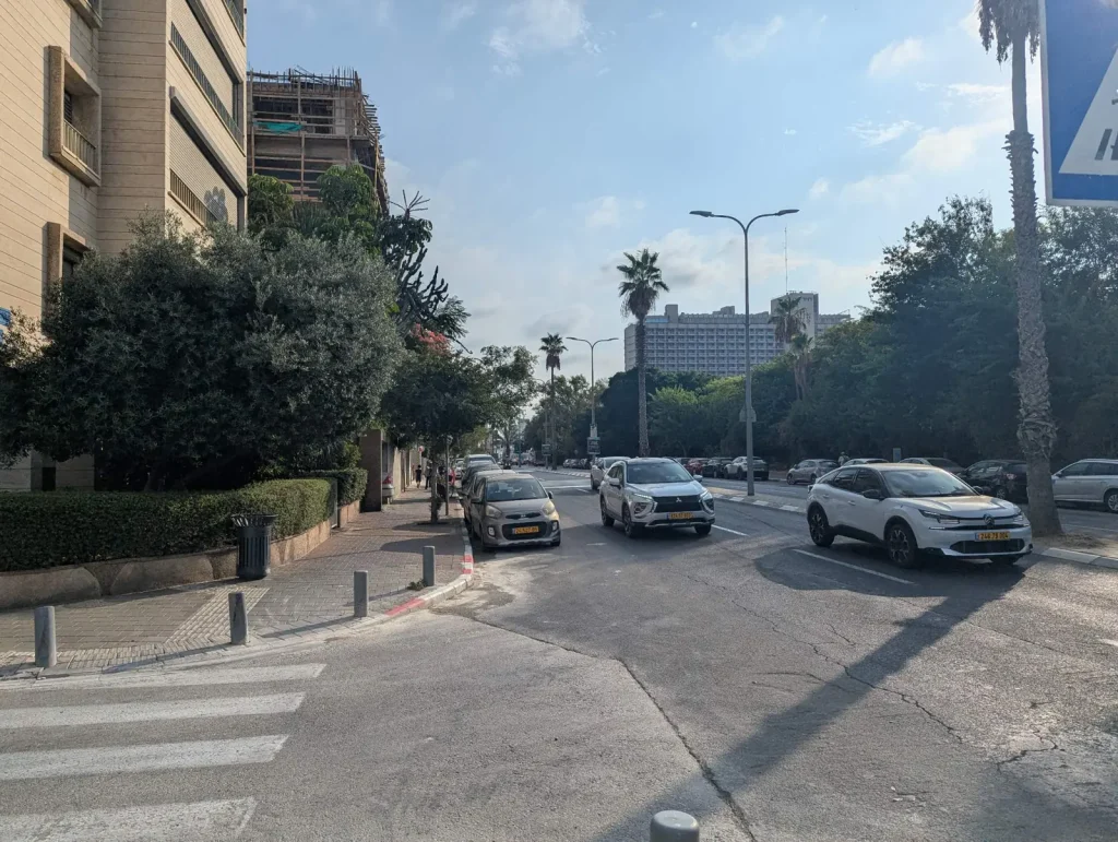 Street corner of Hayarkon and Vitkin in Tel Aviv